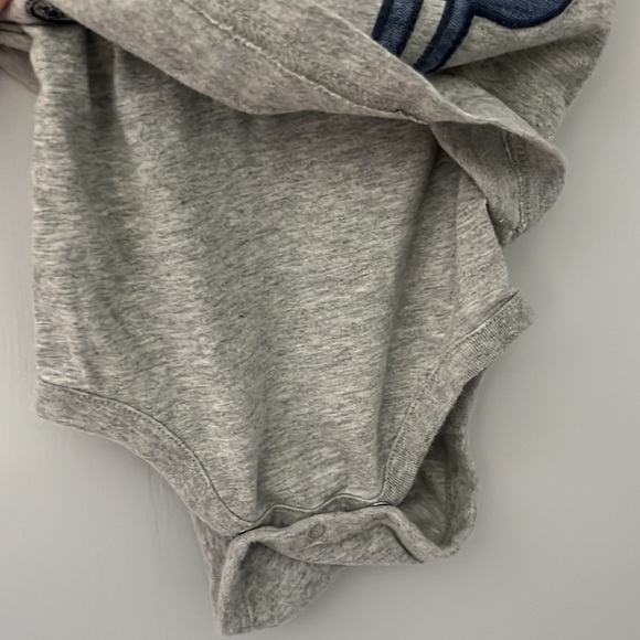 4/$20 Dino Tee with hidden bodysuit - Picture 5 of 6